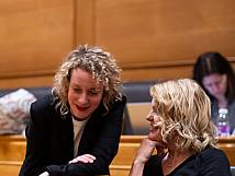 Lena Allenspach und die Stadtpräsidentin Marieke Kruit